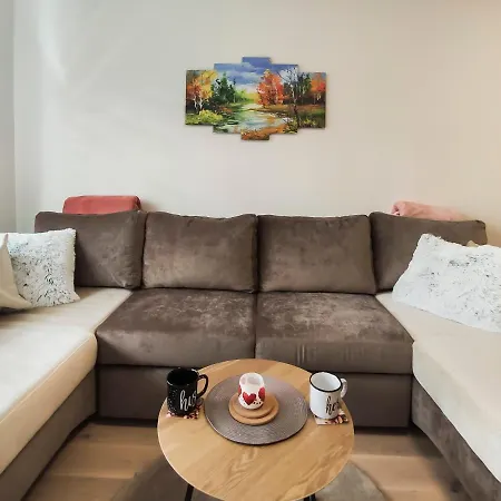 Olimpijska Kuca 자호리나