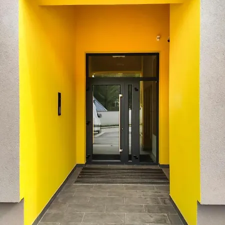 Olimpijska Kuca ياهورينا